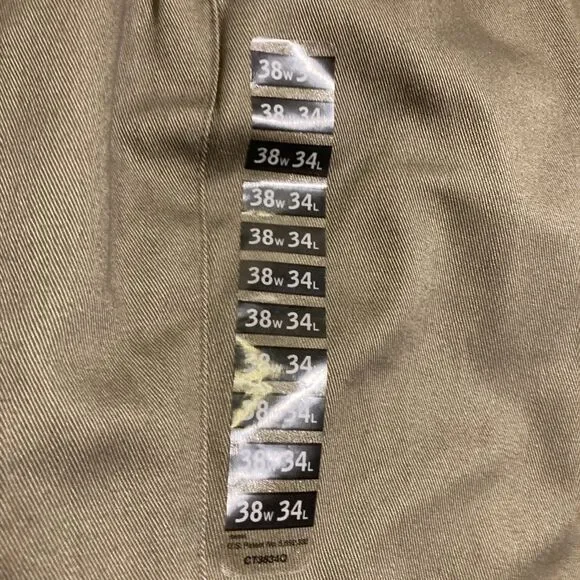 Haggar 38 x 34 Dress Pants Brown Wrinkle Free Relaxed Fit 38W x 34L 100% Cotton - Picture 4 of 5